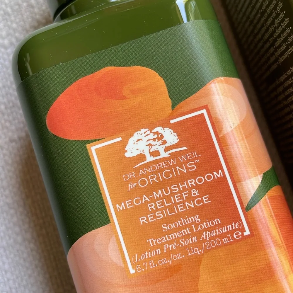 ORIGINS Mega-Mushroom Relief & Resilience Soothing Treatment Lotion 200ml